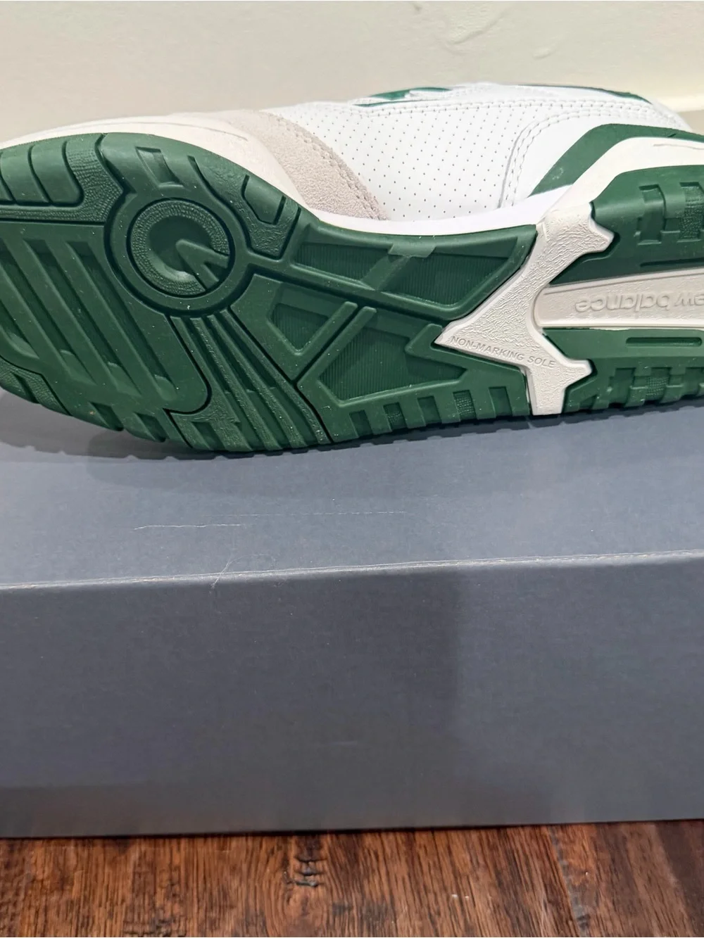 New Balance 550 Men's White & Green Leather Sneakers